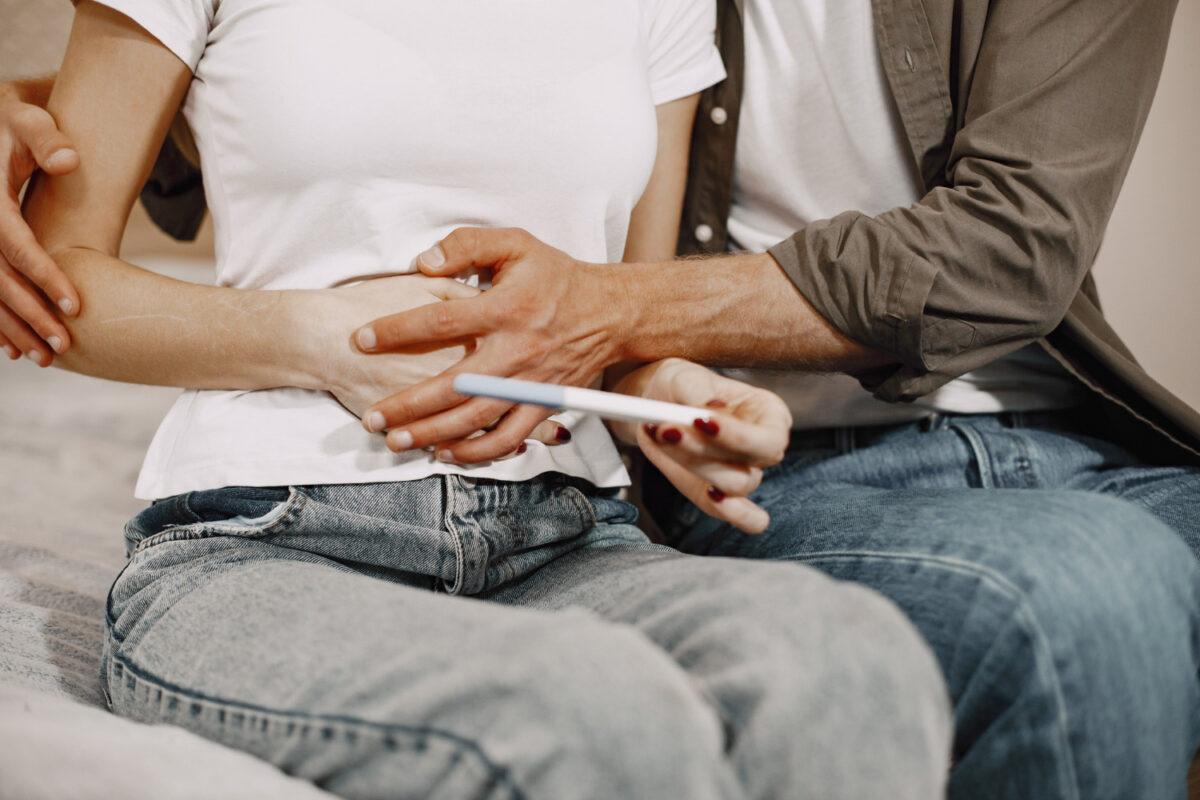 Fécondation in vitro et mythes sur la santé des femmes et des enfants