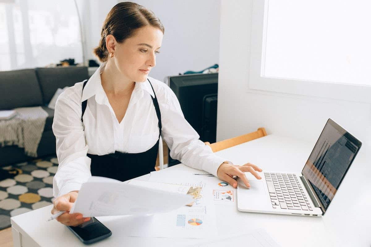 Métiers de la comptabilité avec salaires attractifs et opportunités professionnelles